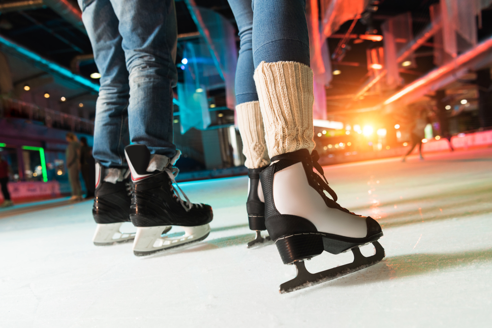 Ice-Skating-Date-Couple-Winter