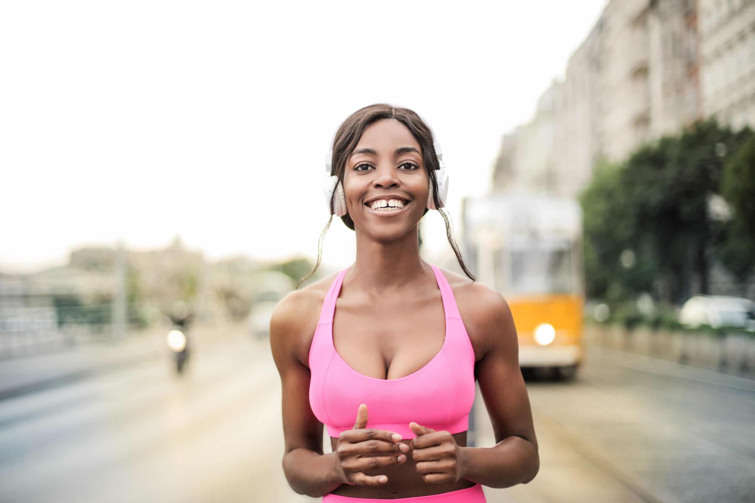 woman-in-pink-sports-bra