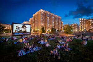 canal-park-movie-night